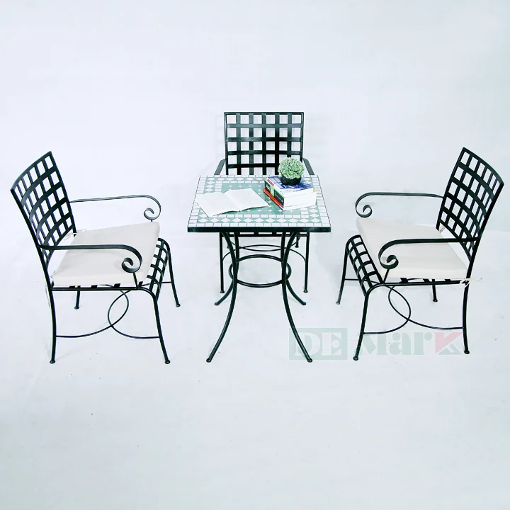 Bàn ghế sắt sơn tĩnh điện