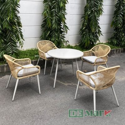 • Bàn ghế sân vườn mây nhựa cao cấp – nhẹ, thoáng, chống phai màu.